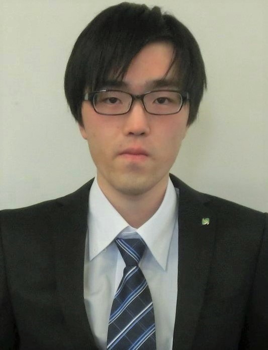 先輩インタビュー